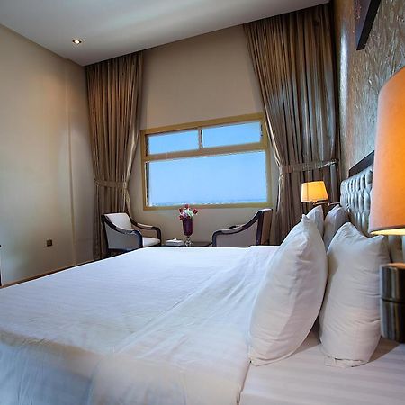 Manama Tower Hotel Esterno foto
